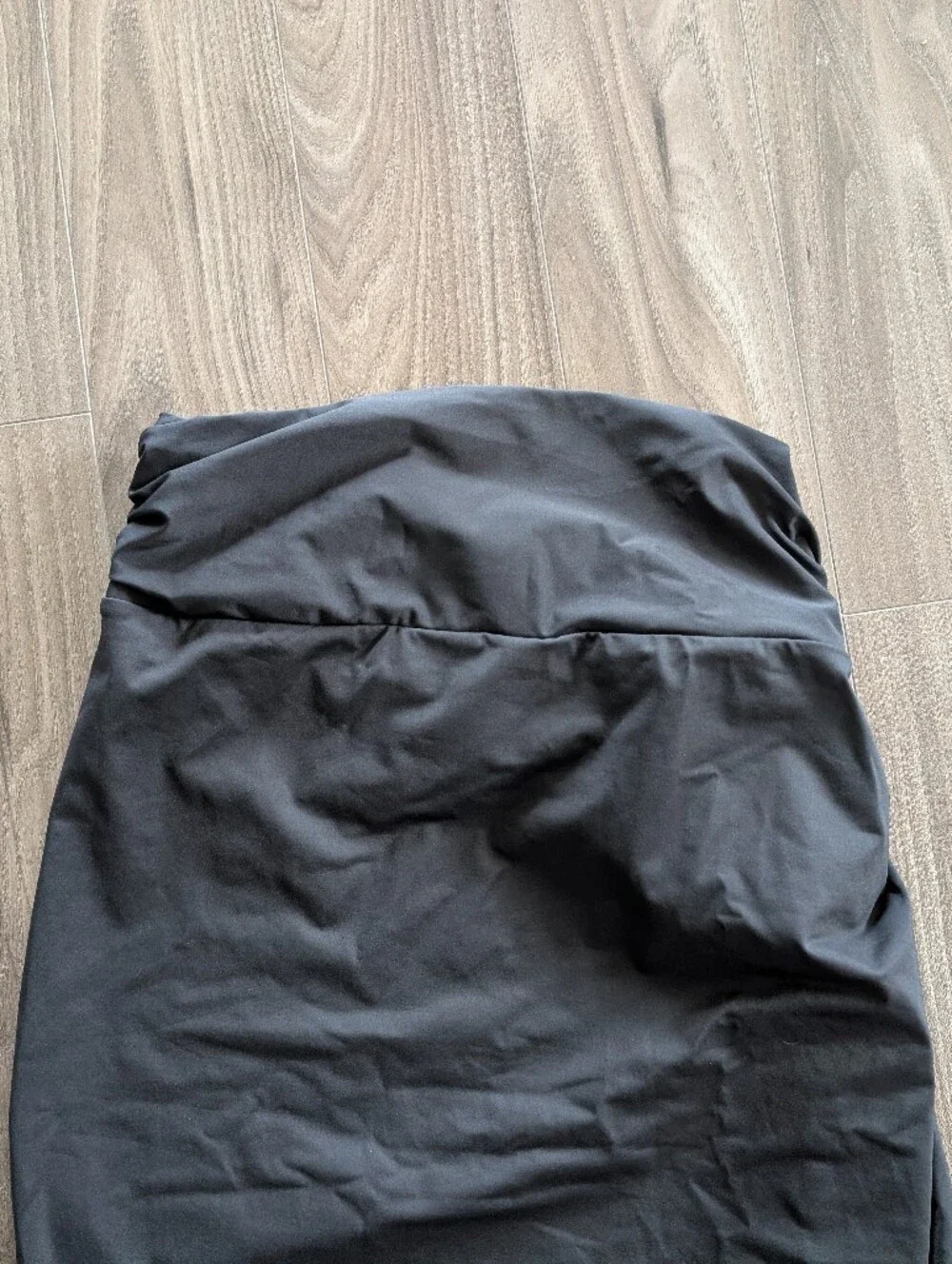 SKIMS Black Side-Knot Swim Sarong (Size Medium)